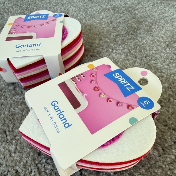 Target Other - Two TARGET SPRITZ  HEART GARLAND 2PK - Total 12 Feet NWT